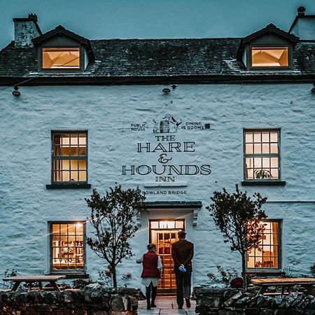 The Hare & Hounds Inn Bowland Bridge Dış mekan fotoğraf